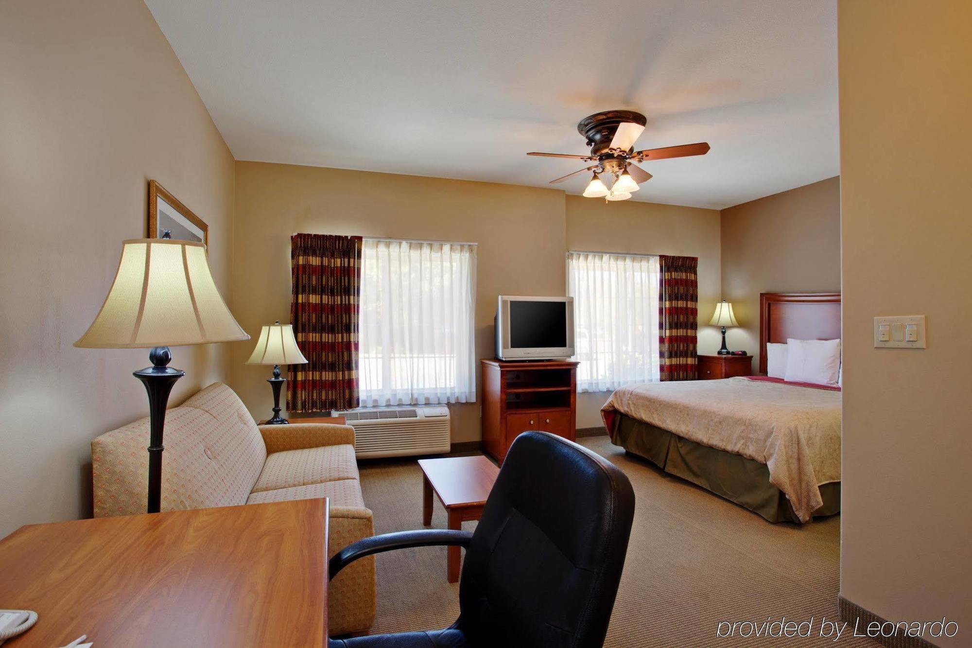 Spark By Hilton Redlands Exterior photo
